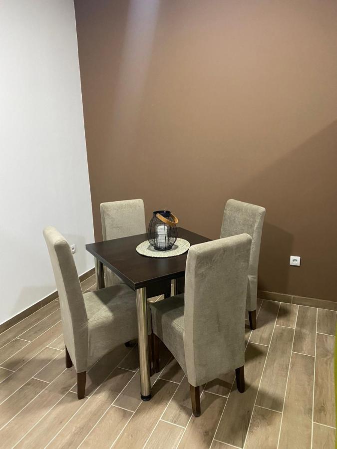 Dunja 1 Apartment Filmski Grad Luaran gambar